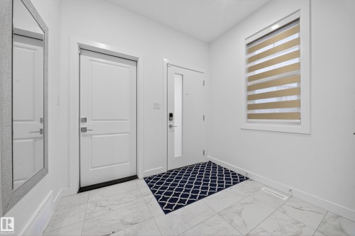 3605 41 Avenue, Beaumont, AB - Indoor Photo Showing Other Room