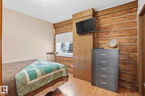73078 Southshore Drive, Widewater, AB - Indoor Photo Showing Bedroom