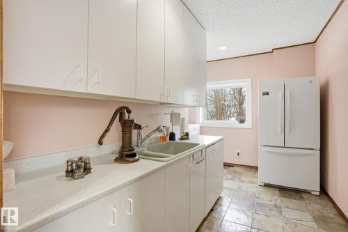 73078 Southshore Drive, Widewater, AB - Indoor Photo Showing Kitchen With Double Sink