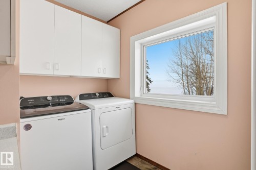 73078 Southshore Drive, Widewater, AB - Indoor Photo Showing Laundry Room