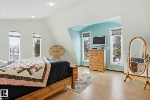 73078 Southshore Drive, Widewater, AB - Indoor Photo Showing Bedroom