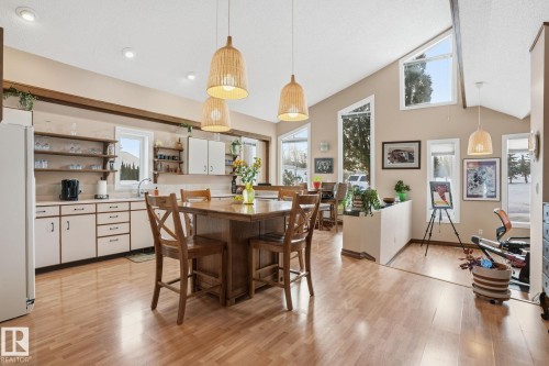 73078 Southshore Drive, Widewater, AB - Indoor Photo Showing Dining Room