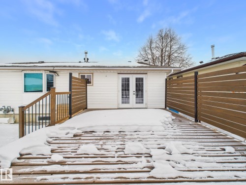 352 Huffman Crescent, Edmonton, AB - Outdoor With Exterior