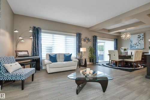 1958 Ainslie Link, Edmonton, AB - Indoor Photo Showing Living Room