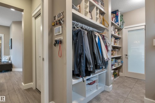 1958 Ainslie Link, Edmonton, AB - Indoor With Storage