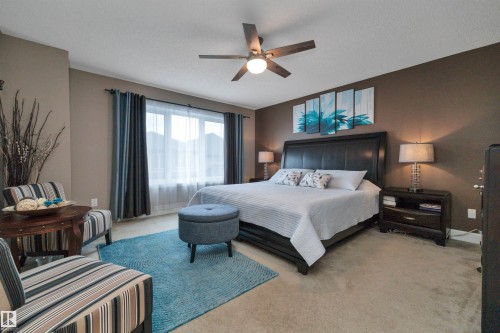 1958 Ainslie Link, Edmonton, AB - Indoor Photo Showing Bedroom