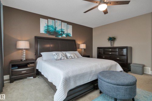 1958 Ainslie Link, Edmonton, AB - Indoor Photo Showing Bedroom