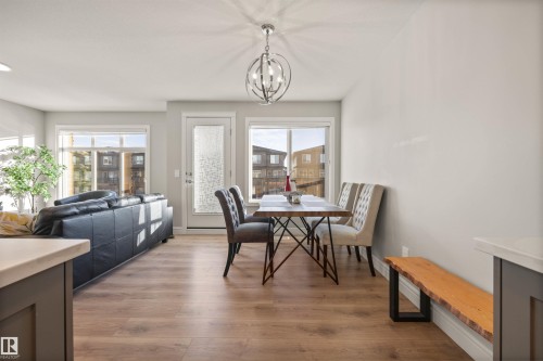 7828 Koruluk Link Link, Edmonton, AB - Indoor