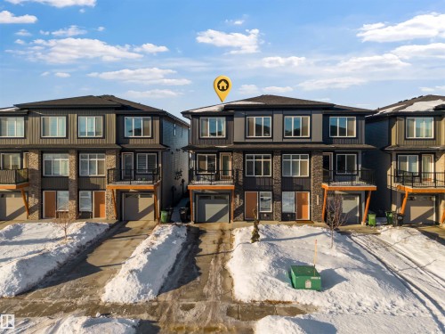 7828 Koruluk Link Link, Edmonton, AB - Outdoor With Facade