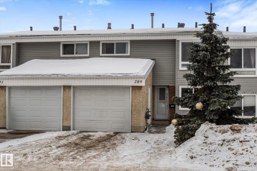 Traditional home featuring an attached garage - 289 Grandin Village, St. Albert, AB - Outdoor