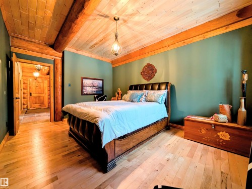9 Upper Crescent, Rural Lesser Slave River M.D., AB - Indoor Photo Showing Bedroom