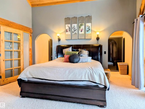 9 Upper Crescent, Rural Lesser Slave River M.D., AB - Indoor Photo Showing Bedroom