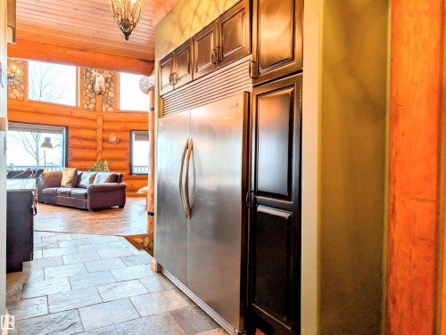 9 Upper Crescent, Rural Lesser Slave River M.D., AB - Indoor