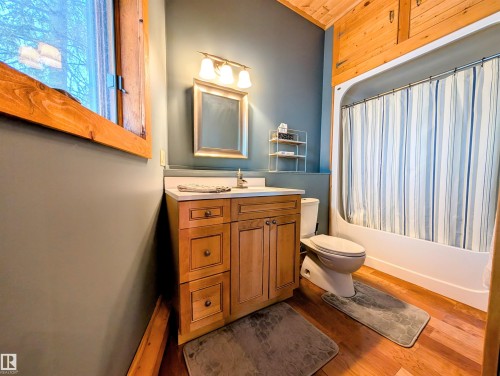 9 Upper Crescent, Rural Lesser Slave River M.D., AB - Indoor Photo Showing Bathroom