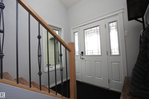 7514 40 Ave, Camrose, AB - Indoor Photo Showing Other Room