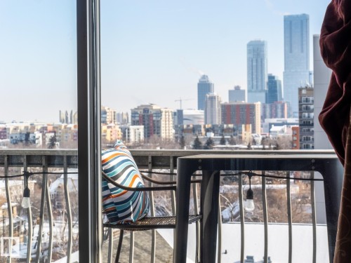 1504 10150 117 Street, Edmonton, AB -  With View