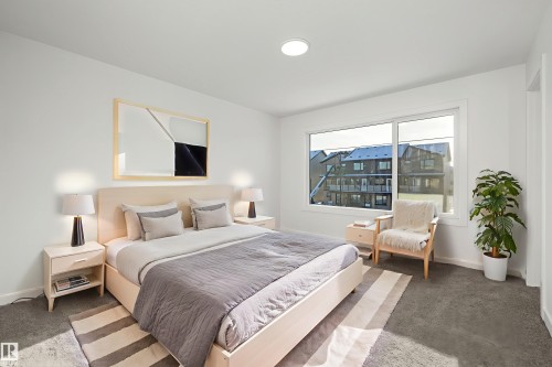 4182 Kinglet Drive, Edmonton, AB - Indoor Photo Showing Bedroom