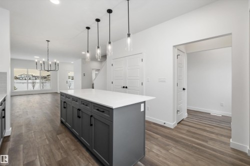18131 85 Street, Edmonton, AB - Indoor Photo Showing Kitchen