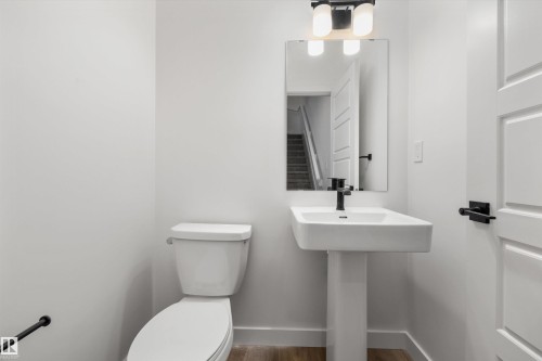 18131 85 Street, Edmonton, AB - Indoor Photo Showing Bathroom