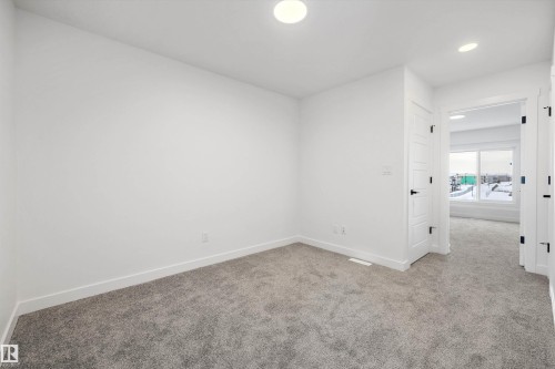 18131 85 Street, Edmonton, AB - Indoor Photo Showing Other Room
