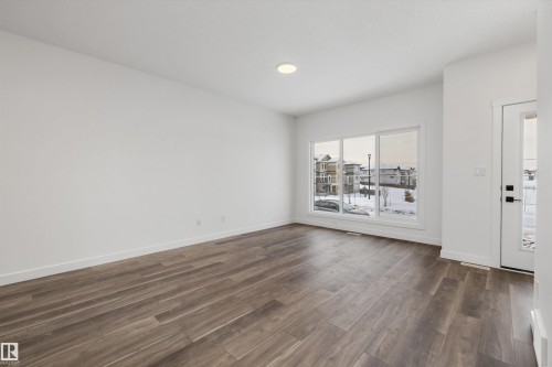 18131 85 Street, Edmonton, AB - Indoor