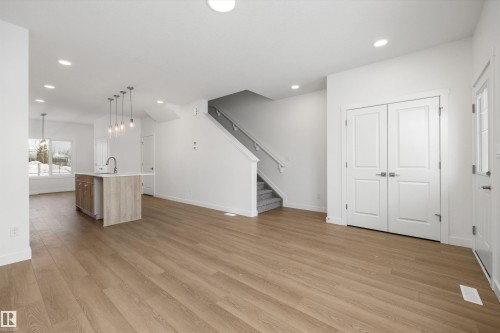 18135 85 Street, Edmonton, AB - Indoor Photo Showing Other Room