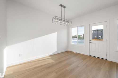 18855 29 Avenue, Edmonton, AB - Indoor Photo Showing Other Room