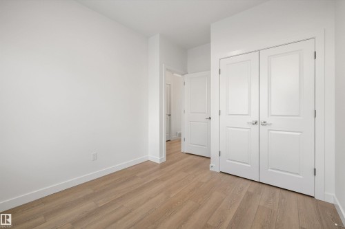 18855 29 Avenue, Edmonton, AB - Indoor Photo Showing Other Room