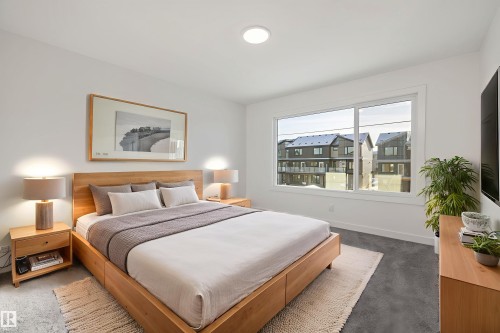 4184 Kinglet Drive, Edmonton, AB - Indoor Photo Showing Bedroom