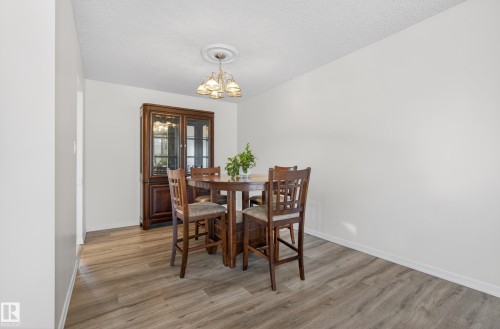 1704 89 Street, Edmonton, AB - Indoor Photo Showing Dining Room