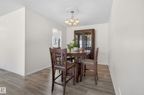 1704 89 Street, Edmonton, AB - Indoor Photo Showing Dining Room