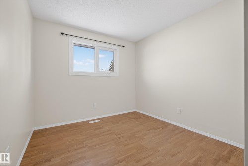 1704 89 Street, Edmonton, AB - Indoor Photo Showing Other Room