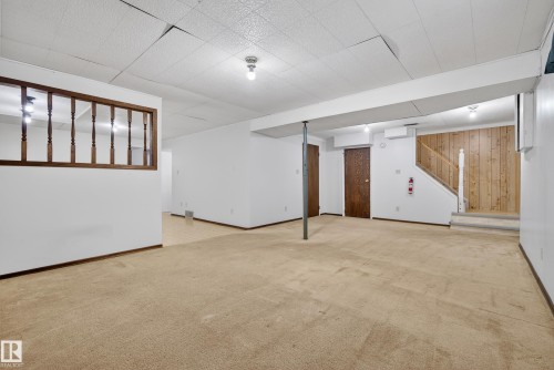 1704 89 Street, Edmonton, AB - Indoor Photo Showing Other Room