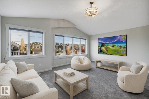 237 Sheppard Circle, Leduc, AB - Indoor Photo Showing Living Room