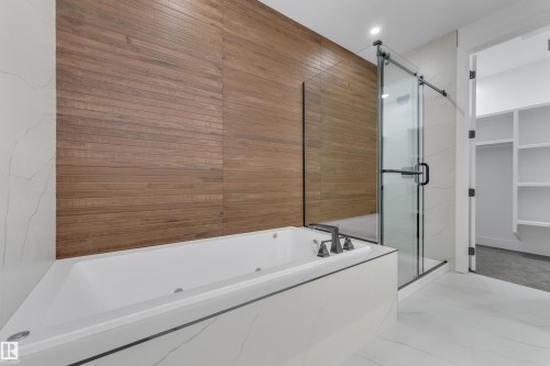 4306 35 Street, Beaumont, AB - Indoor Photo Showing Bathroom