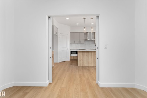 740 Astoria Way, Devon, AB - Indoor