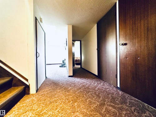 141 Willow Drive, Wetaskiwin, AB - Indoor Photo Showing Other Room