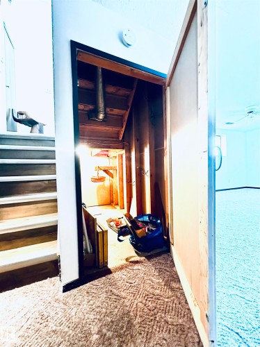 141 Willow Drive, Wetaskiwin, AB - Indoor Photo Showing Other Room