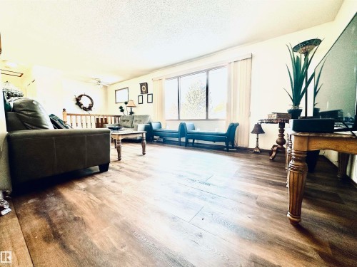 141 Willow Drive, Wetaskiwin, AB - Indoor