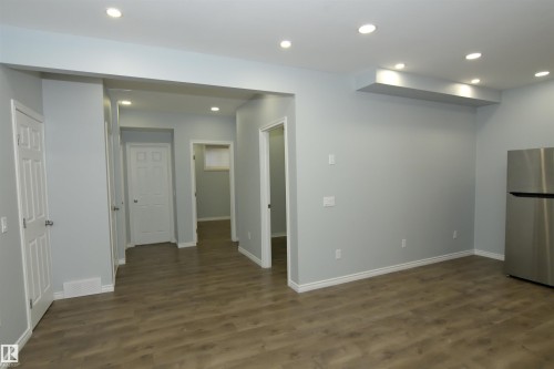 16316 65 Street, Edmonton, AB - Indoor