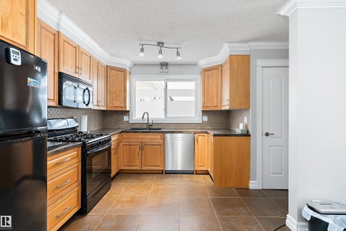 1115 82 Street, Edmonton, AB - Indoor Photo Showing Kitchen