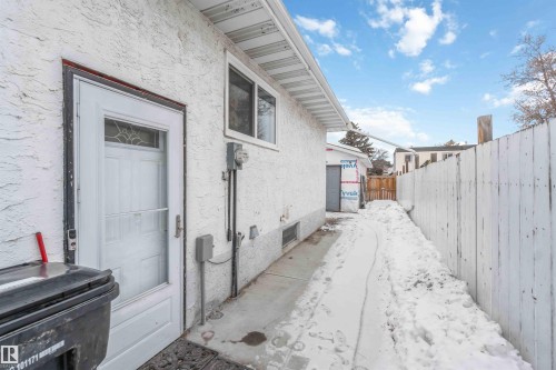 11306 32 Street, Edmonton, AB - Outdoor With Exterior