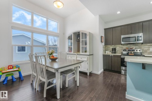 7220 20 Avenue, Edmonton, AB - Indoor