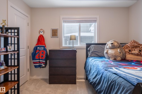 37 Rhea Crescent, St. Albert, AB - Indoor Photo Showing Bedroom