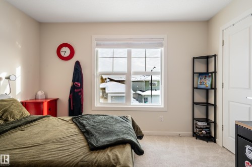37 Rhea Crescent, St. Albert, AB - Indoor Photo Showing Bedroom
