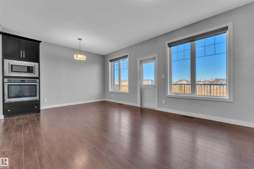 6664 Cardinal Road, Edmonton, AB - Indoor