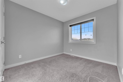 6664 Cardinal Road, Edmonton, AB - Indoor Photo Showing Other Room
