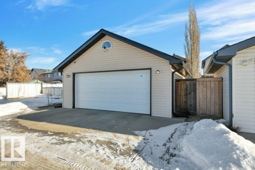 4260 24 Street, Edmonton, AB - Outdoor