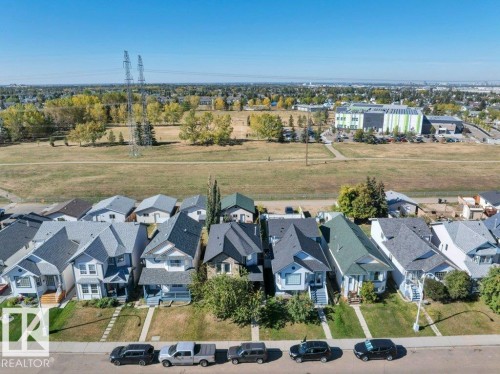 4260 24 Street, Edmonton, AB - Outdoor With View