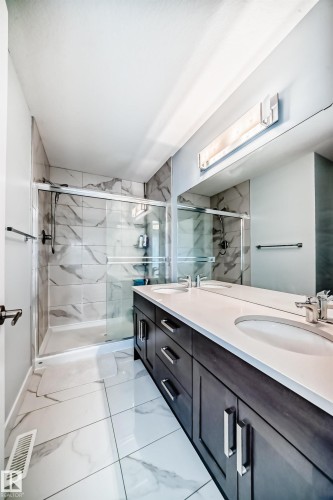 12345 85 Street, Edmonton, AB - Indoor Photo Showing Bathroom